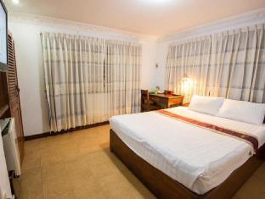 Flamingos Hotel Phnom Penh Ngoại thất bức ảnh