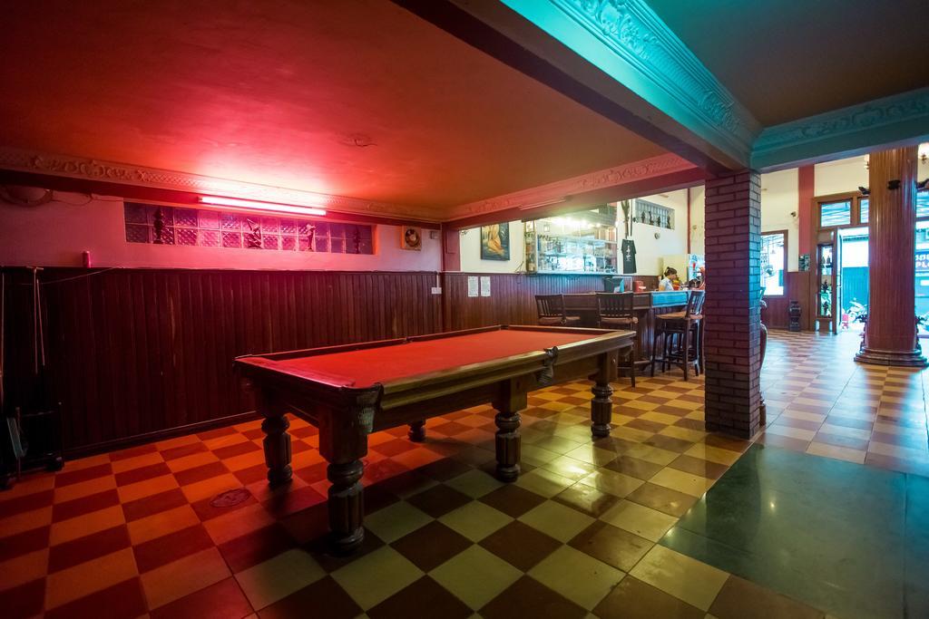 Flamingos Hotel Phnom Penh Ngoại thất bức ảnh